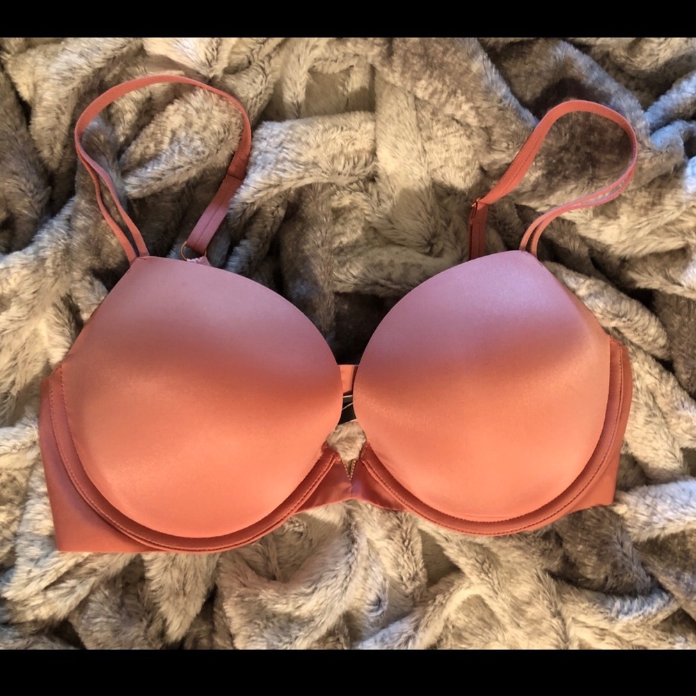 Victoria’s Secret Push Up bra💕